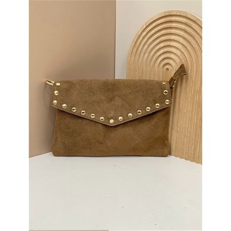 Bolso clutch Tachuelas